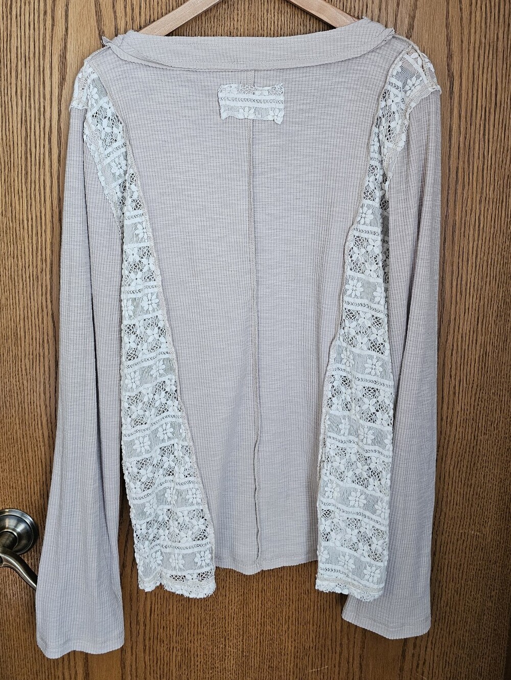 POL Ribbed Button Top with Lace Trim - Picture 3 of 3
